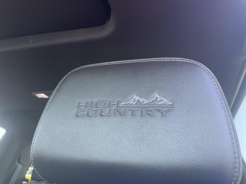 Used 2022 Chevrolet Silverado 3500 High Country w/ Safety Package II AWD/4WD image 32