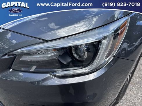 Used 2018 Subaru Outback 2.5i Limited AWD/4WD image 11