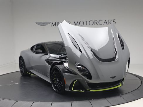 Used 2023 Aston Martin DBS Coupe RWD image 29