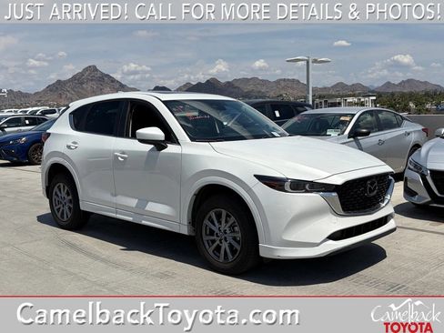 Used 2024 MAZDA CX-5 AWD 2.5 S w/ Preferred Package image 1