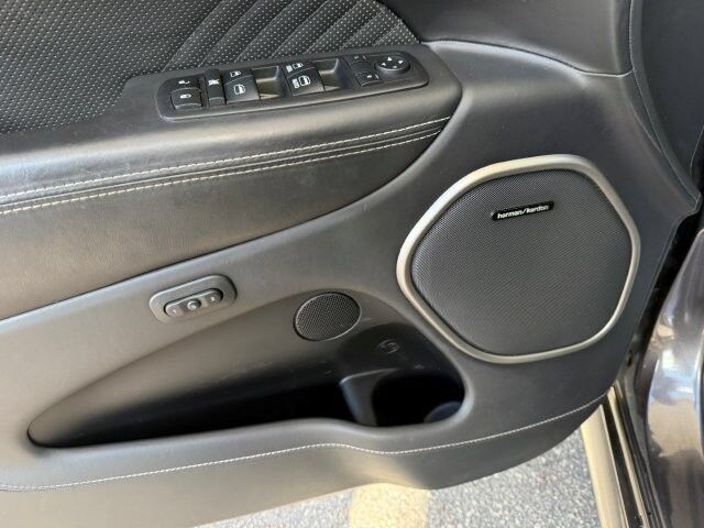 Used 2017 Jeep Grand Cherokee SRT AWD/4WD image 10