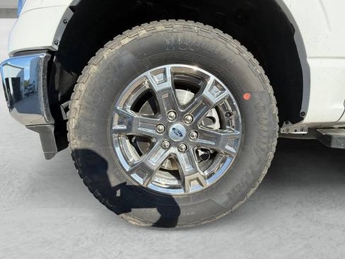 Used 2023 Ford F150 Lariat AWD/4WD image 23