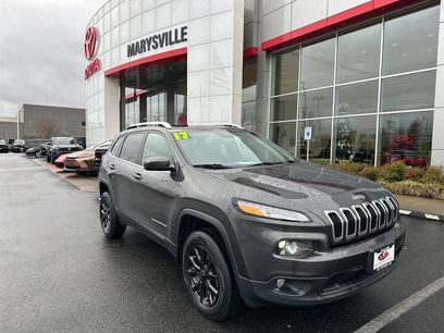 Used 2017 Jeep Cherokee Latitude w/ Comfort/Convenience Group