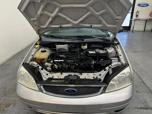 Used 2007 Ford Focus S FWD image 27