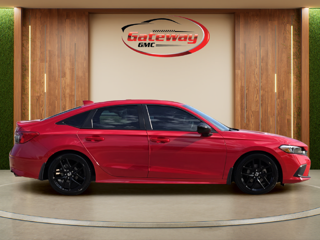 Used 2022 Honda Civic Sport image 4