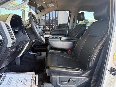 Used 2017 Ford F350 Lariat w/ Chrome Package AWD/4WD image 5