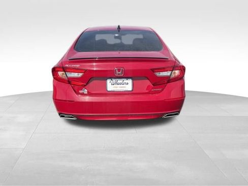 Used 2022 Honda Accord Sport image 6