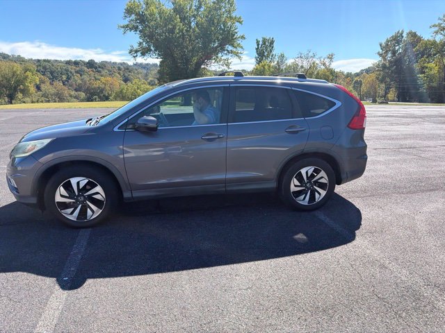 Used 2016 Honda CR-V Touring image 2
