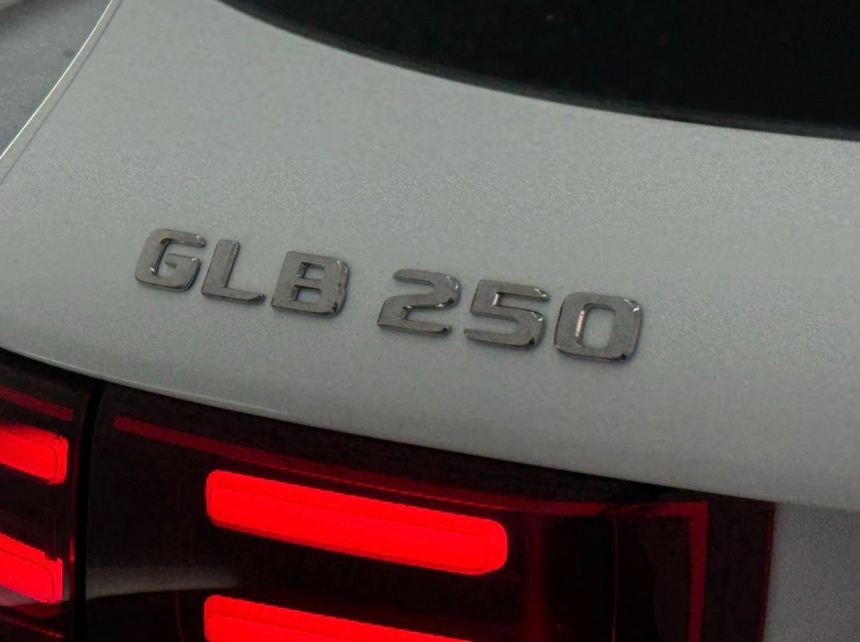 New 2026 Mercedes-Benz GLB 250 image 26