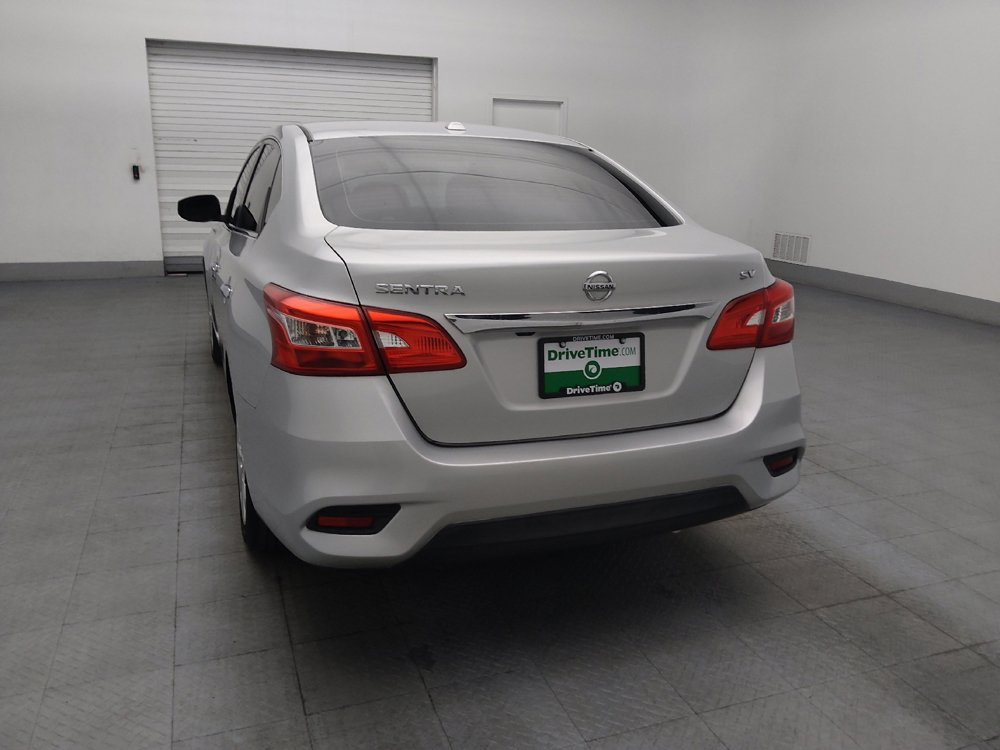Used 2017 Nissan Sentra SV FWD image 6