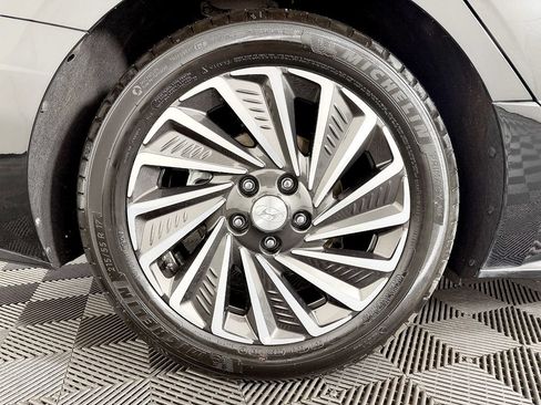 Used 2022 Hyundai Sonata Limited FWD image 23
