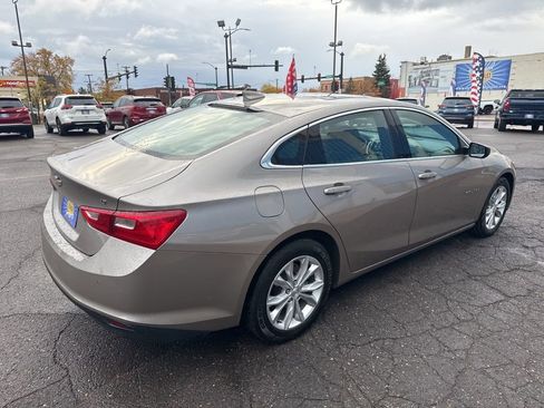 Certified 2024 Chevrolet Malibu LT image 9