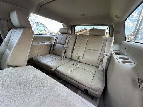 Used 2012 Chevrolet Suburban LT AWD/4WD image 31