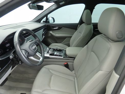 Used 2021 Audi Q7 3.0T Premium Plus image 18