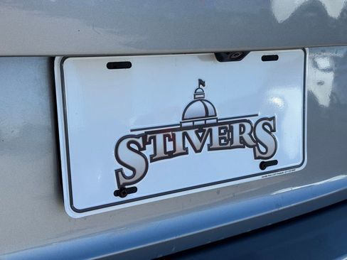 Used 2021 Volkswagen Tiguan SE image 14