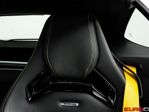 Used 2018 Mercedes-Benz AMG GT R image 40