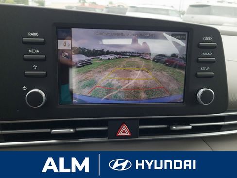 New 2025 Hyundai Elantra Sport image 19