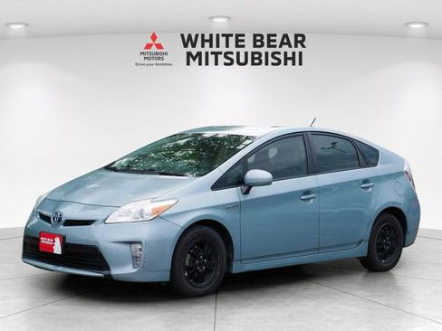 Used 2013 Toyota Prius Three FWD image 2