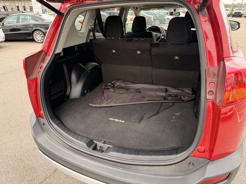 Used 2015 Toyota RAV4 XLE w/ Outdoor Package AWD/4WD image 26