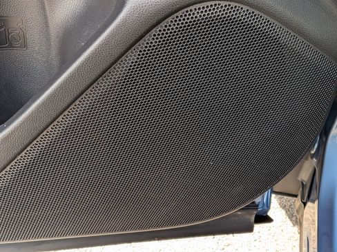 Used 2019 Subaru Forester Premium image 10