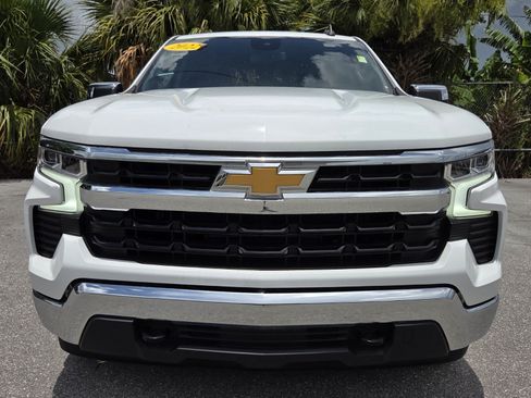 Certified 2022 Chevrolet Silverado 1500 LT AWD/4WD image 8