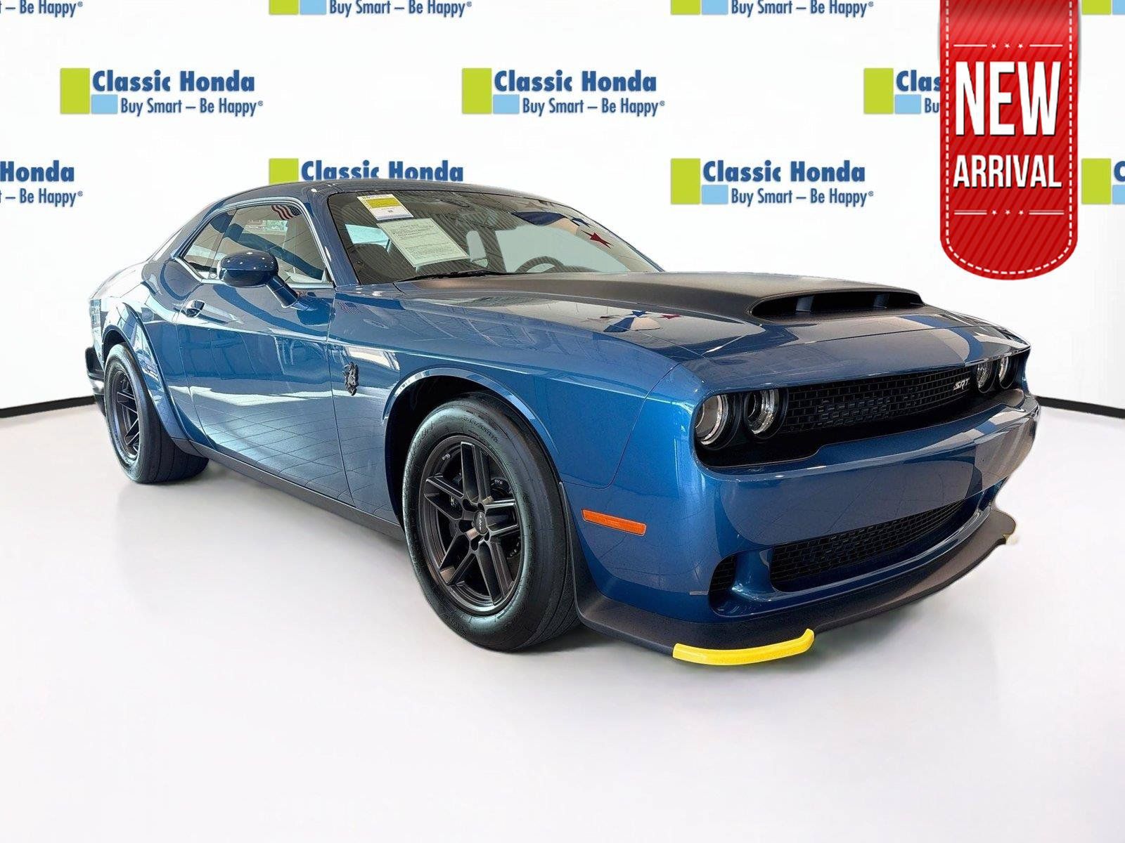 Used 2023 Dodge Challenger SRT Hellcat Redeye RWD image 1