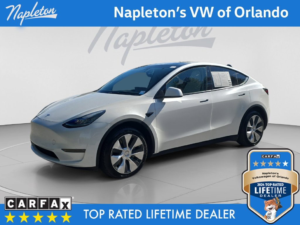Used 2023 Tesla Model Y Long Range AWD/4WD image 1