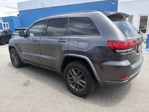 Used 2016 Jeep Grand Cherokee Laredo 75th Anniversary RWD image 3