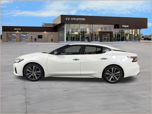 Used 2019 Nissan Maxima 3.5 SL w/ Floor Mat Group image 2