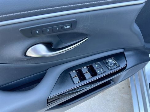 Certified 2024 Lexus ES 350 F Sport image 11