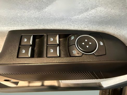 New 2026 Ford Maverick XLT w/ XLT Luxury Package AWD/4WD image 19