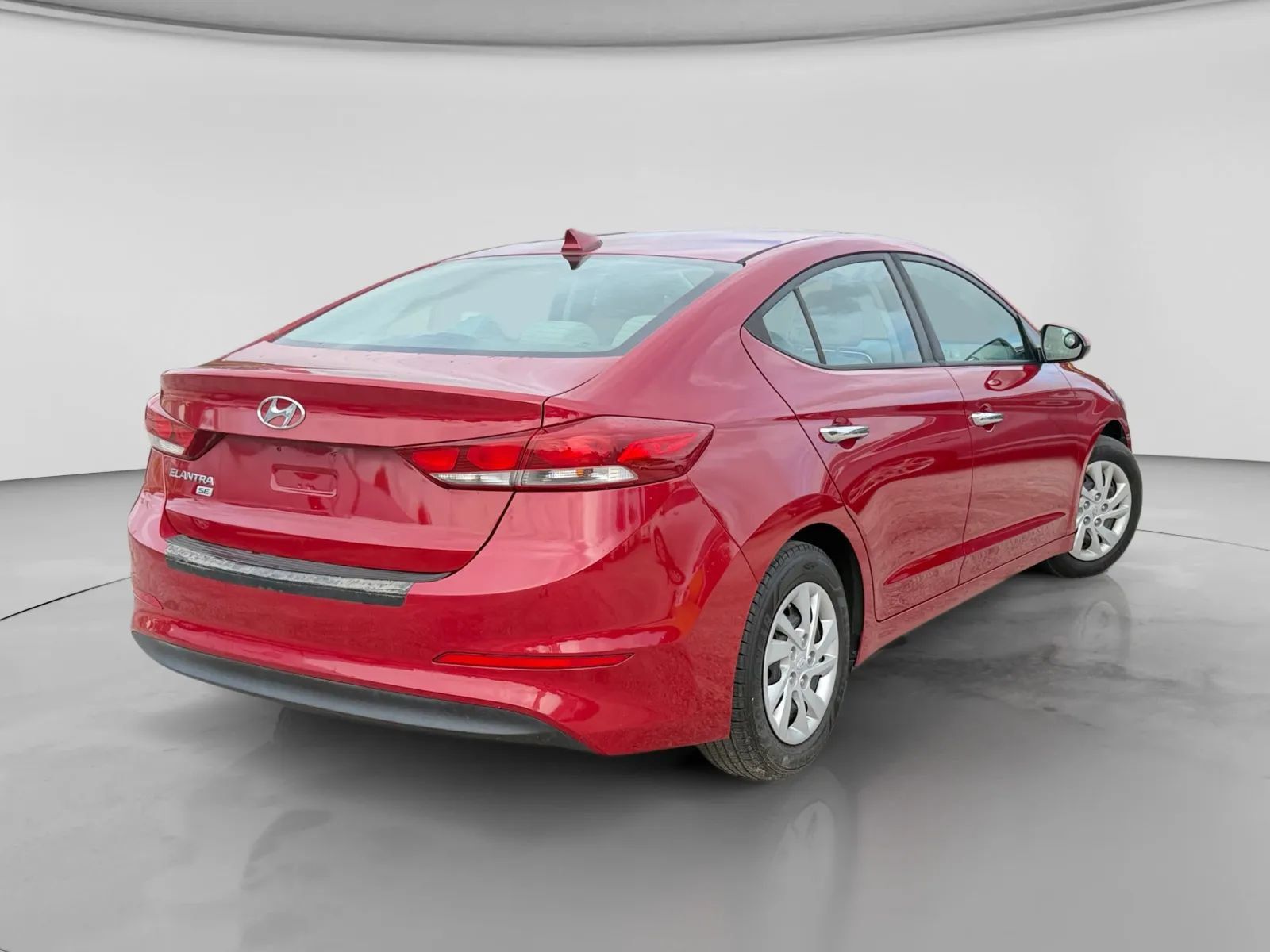 Used 2017 Hyundai Elantra SE FWD image 5