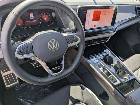 New 2026 Volkswagen Atlas Peak Edition AWD/4WD image 15