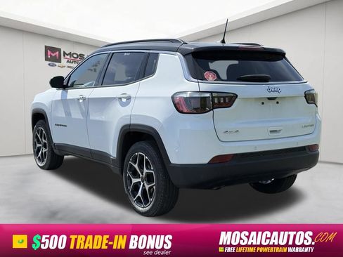 Used 2025 Jeep Compass Limited AWD/4WD image 5