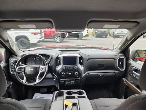 Used 2021 Chevrolet Silverado 1500 LT AWD/4WD image 10