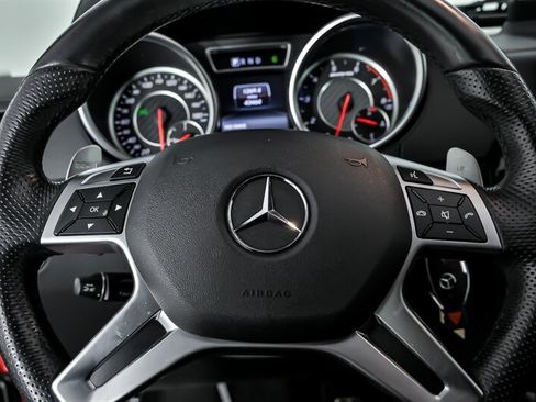 Used 2017 Mercedes-Benz G 63 AMG 4MATIC image 27