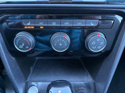 Certified 2023 Volkswagen Taos S image 18