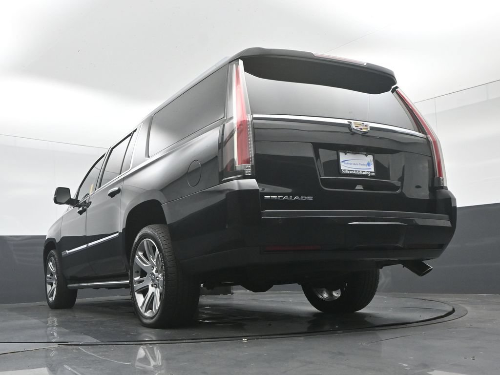 Used 2017 Cadillac Escalade ESV Premium Luxury AWD/4WD image 70