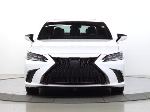 Used 2023 Lexus ES 350 F Sport w/ Accessory Package (Z2) FWD image 2