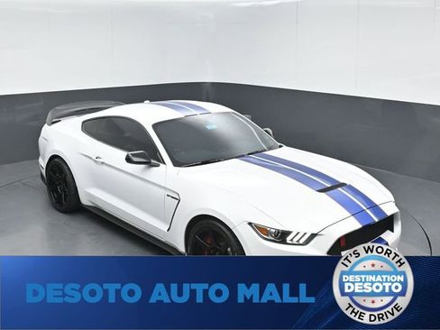 Used 2017 Ford Mustang Shelby GT350R w/ GT350R Equipment Group 920A RWD image 41