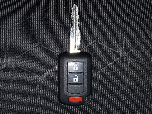 Used 2022 Mitsubishi Outlander Sport ES image 32