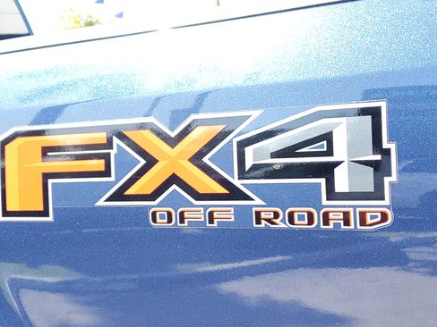 Used 2017 Ford F250 Lariat w/ Lariat Ultimate Package image 40