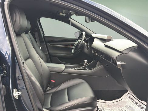 Used 2021 MAZDA MAZDA3 s image 20