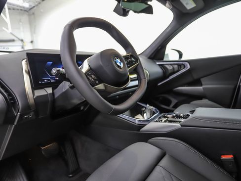 New 2025 BMW X3 xDrive30i w/ Premium Package image 10