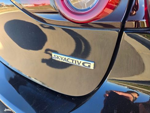 Used 2025 MAZDA MAZDA3 s image 9