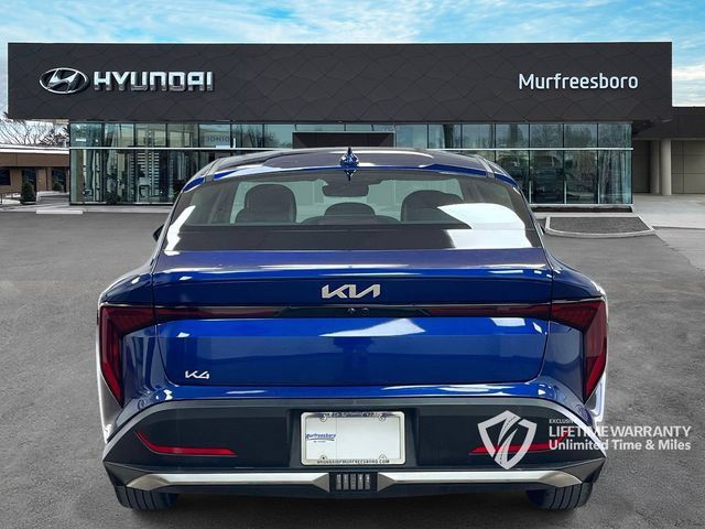 Used 2025 Kia K4 FWD image 6