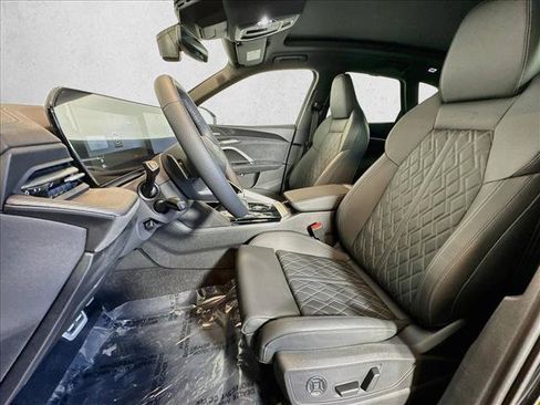 New 2026 Audi SQ5 Prestige AWD/4WD image 17