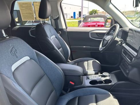 Used 2025 Ford Bronco Sport Outer Banks w/ Outer Banks Tech Package+ AWD/4WD image 24