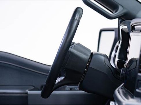 Used 2024 Ford F150 Lariat image 35