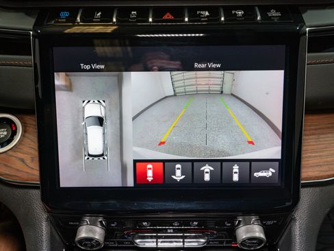 Used 2023 Jeep Grand Cherokee Summit w/ High Altitude Package image 25